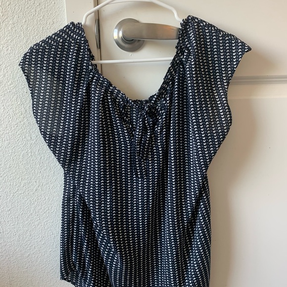 Heart-patterned blouse - Picture 3 of 3